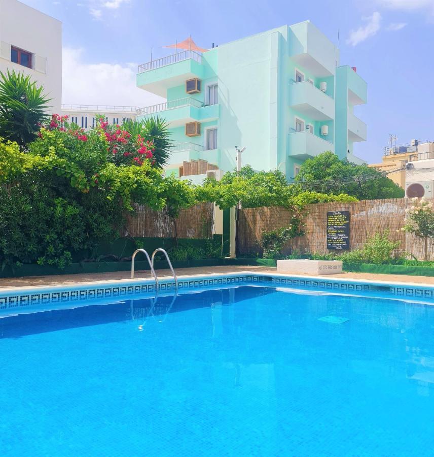 Tabbu Ibiza Apartments Playa d'en Bossa Exterior photo