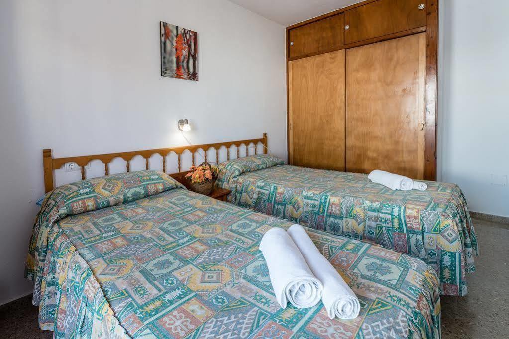Tabbu Ibiza Apartments Playa d'en Bossa Exterior photo